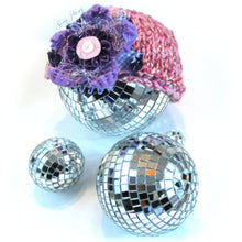 Load image into Gallery viewer, Photo Prop Newborn Hats - Lovebug