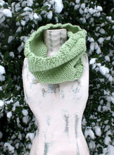 Load image into Gallery viewer, Fresh Start Cowl - Margarita
